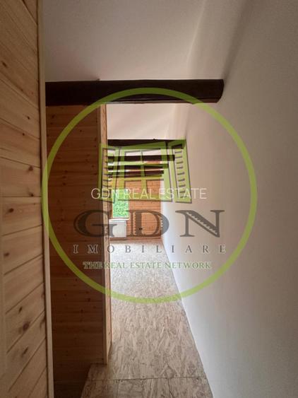 Duplex deosebit cu vedere panoramică spre munți și pădure – Tocile, Sadu - 12