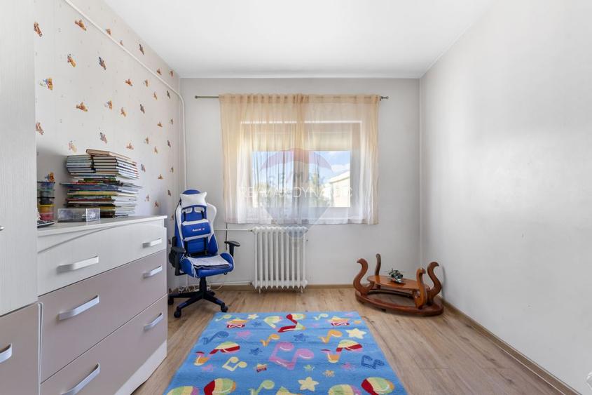 Apartament cu 5 camere decomandat de vanzare in Micalaca,Arad - 8