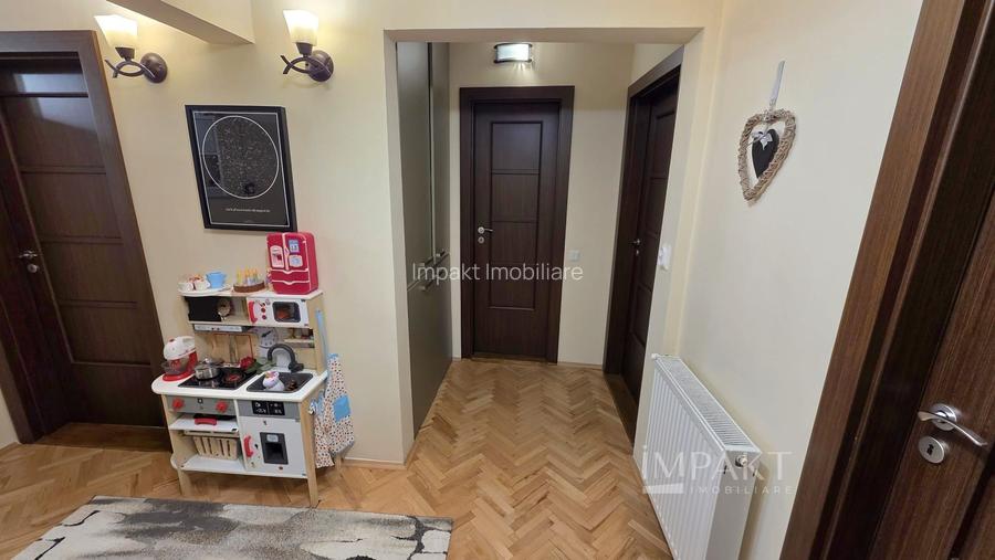 Apartament 3 camere decomandat - - 24