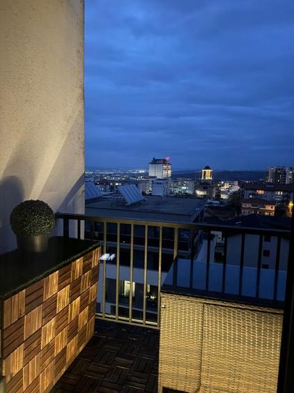 Apartament 2 camere, ultrafinisat, 59 mp + terasa, vedere panoramica