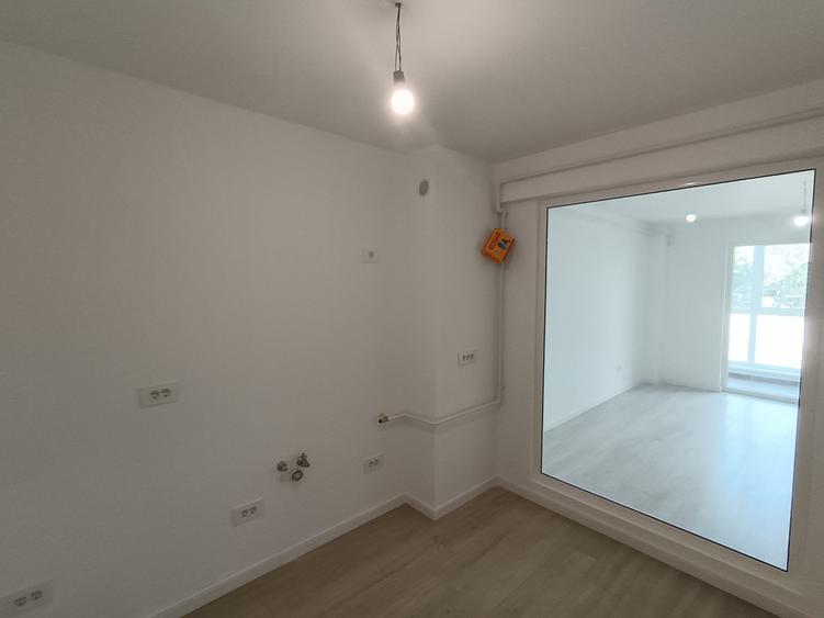 Apt cu 2 camere decomandat , Valea Lupului , intabulat, loc de parcare inclus