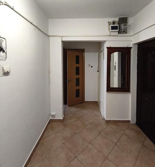 Berceni - Apărătorii Patriei – Apartament 2 camere - 53 mp – 360 EUR
