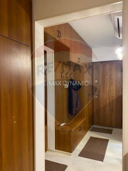 Apartament 3 camere, spatios, zona Alfa