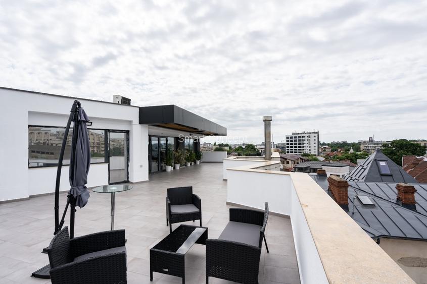 ULTRA-CENTRAL: Penthouse de 243 mp (Terasă 105 mp!) cu View Spectaculos - 11