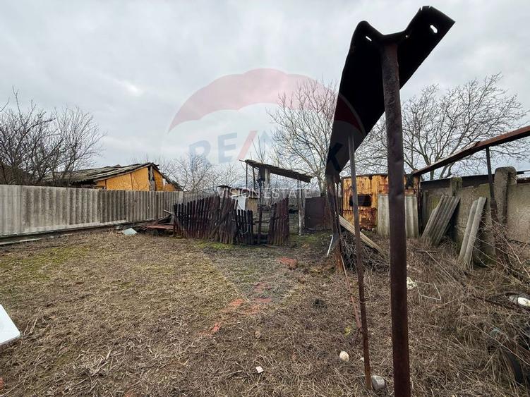 Casă / Vilă cu 3 camere de vânzare - 8