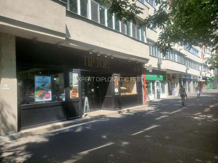 BRANCOVEANU - ORASELUL COPIILOR  metrou, 140 mp, pret 4500 euro/luna, parter - 7