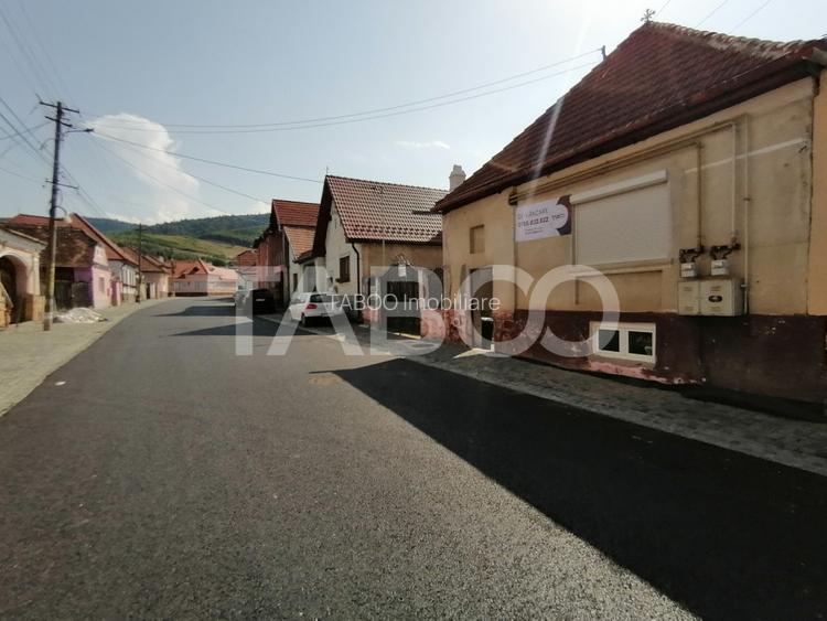 Comision 0% Casa de vanzare 4 camere 2 bai teren 266 mp Saliste Sibiu - 2