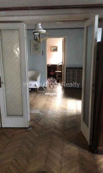 Apartament in vila pe doua nivele | Acoperiș si fațadă renovate | 168mp - 5