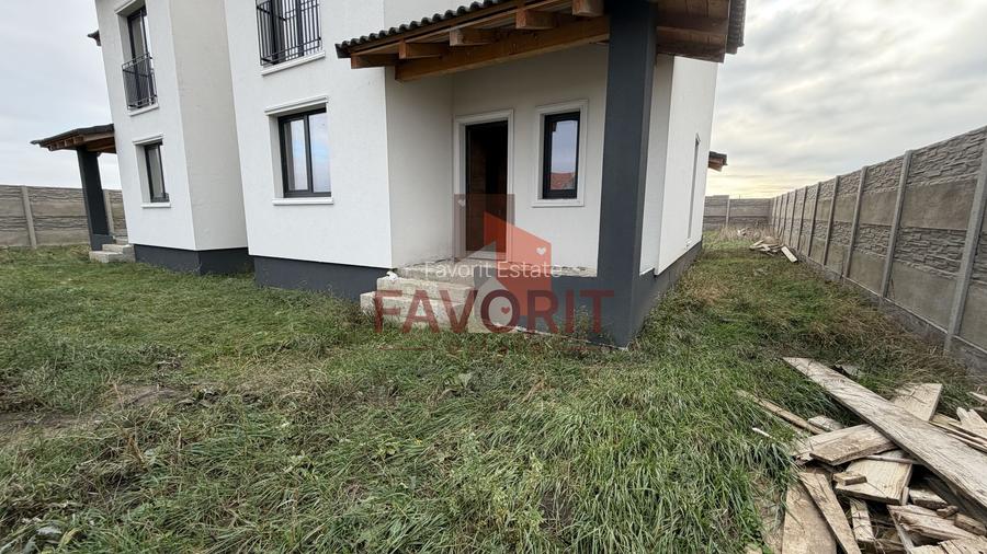 Duplex despartit | 4 camere | Asfalt si toate utilitatile | Zona excelenta - 2