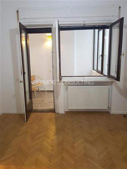 Armeneasca, apartament deosebit, 5 camere, renovat , zona cu acces facil. - 9