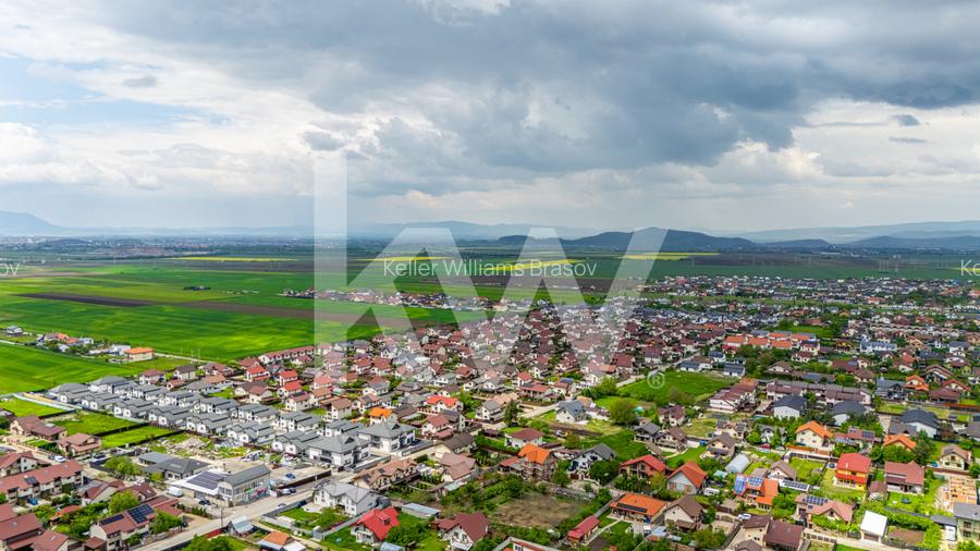 Casa singur in curte, la rosu, Izvor, Comision 0% - 14