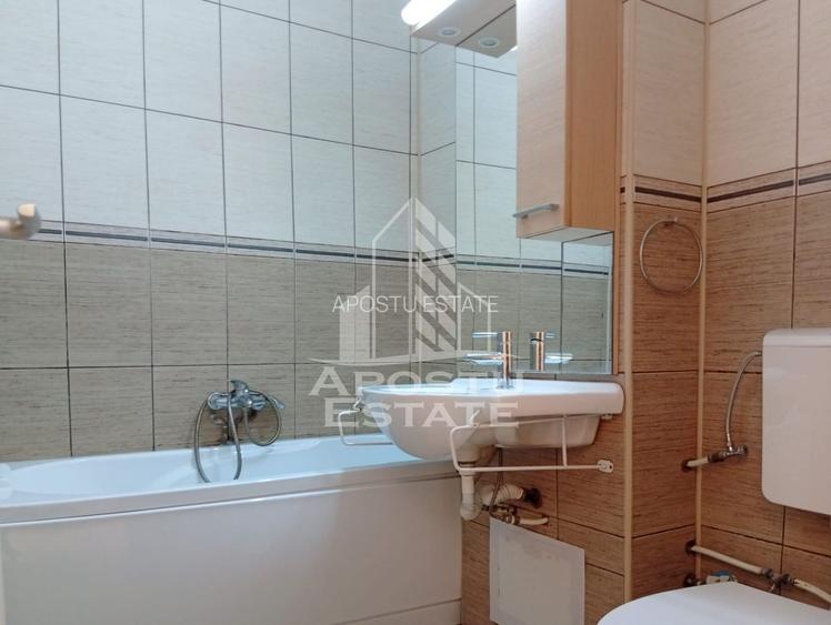 Apartament 2 camere ,53 mp ,zona  Micalaca - 4