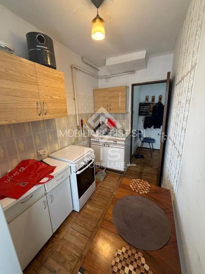 Apartament de vanzare - zona centrala - 4