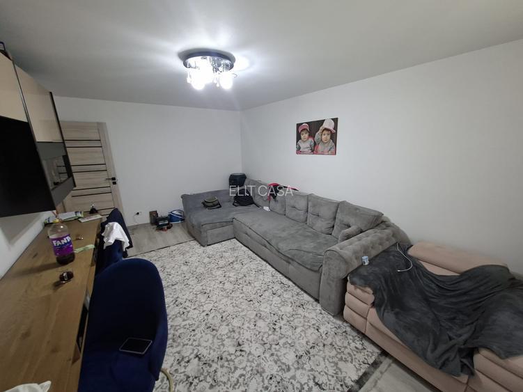 Apartament cu 3 camere decomandat, zona Frumoasa - 5