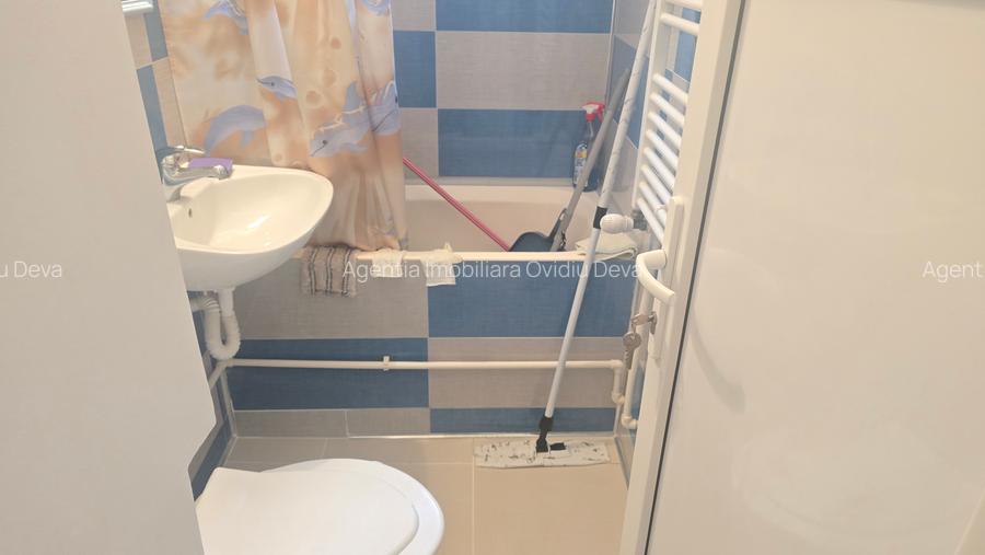 Vand garsoniera decomandata in Deva, zona Zamfirescu, parter, scurgeri separate - 3