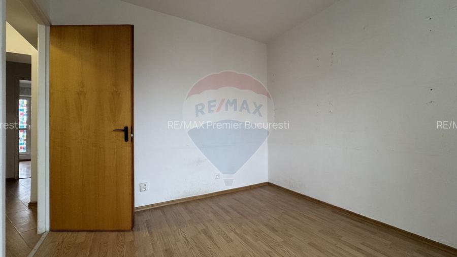 Apartament cu 4 camere de vânzare în zona 13 Septembrie - 11