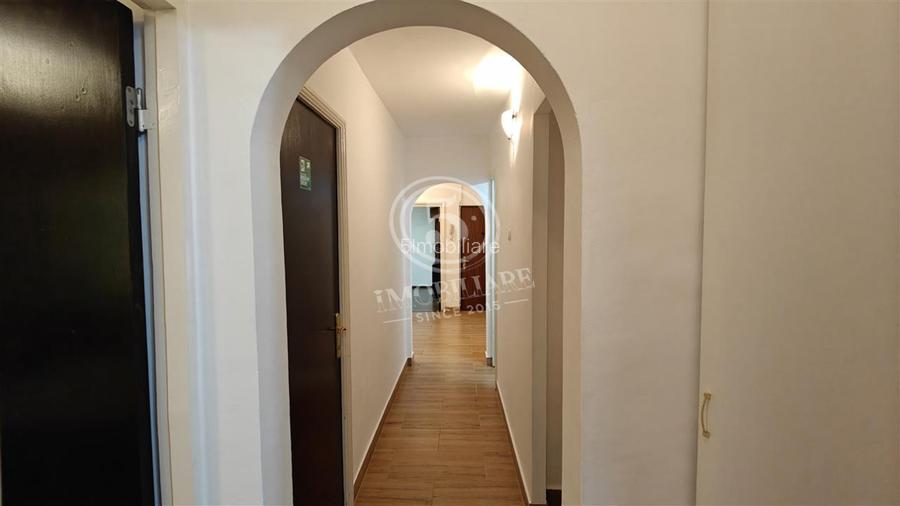 Teiul Doamnei- Apartament 3 camere de Inchiriat - 14