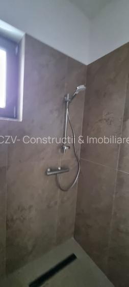 Reședință Modernă cu Finisaje Distinse - 11