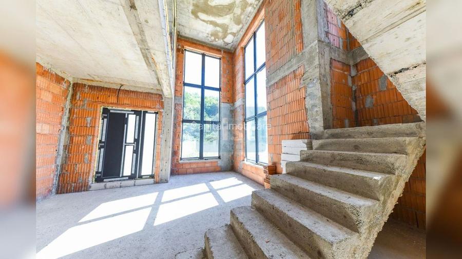 Casa Individuala | Roata Faget | Vitraje ample - 2