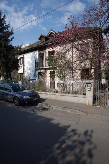 Mansardă boemă, ideală pentru industriile creative - 16