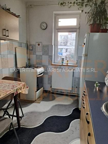 Apartament 2 camere situat in zona TOMIS II - 10