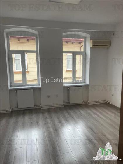 Spatiu comercial sau birouri  elegante de inchiriat , pretabil clinica , central - 2