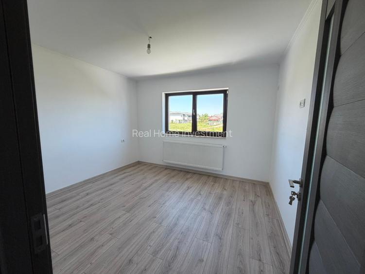 Vila - 4 Camere - 360mp teren - Comuna Berceni - 5