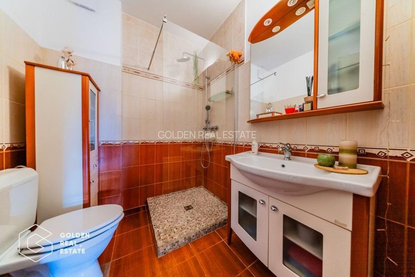 Vila spatioasa cu cinci dormitoare și teren generos de 1440 m in Aradul Nou - 28