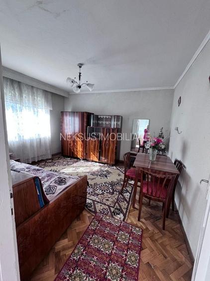Casa de vanzare cu 3 camere, zona Schit - 3