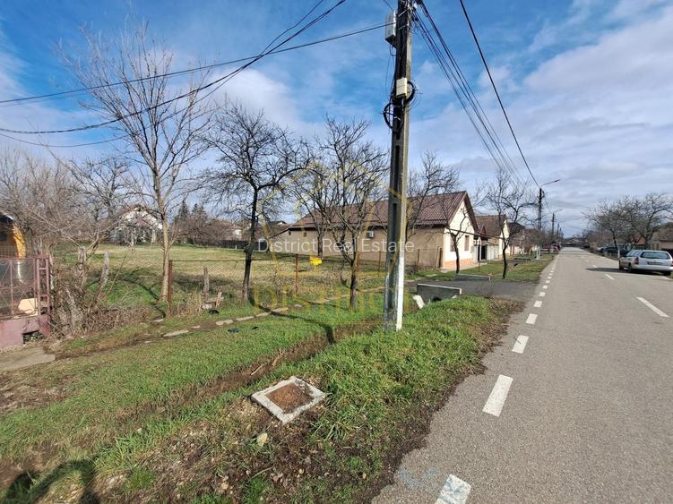 Teren imprejmuit pretabil pentru casa in vatra satului | Giarmata - 3