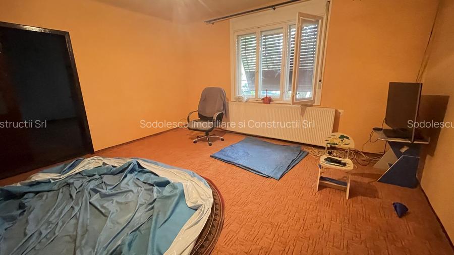 Casa cu teren de 915 mp și front de 20 ml - 10
