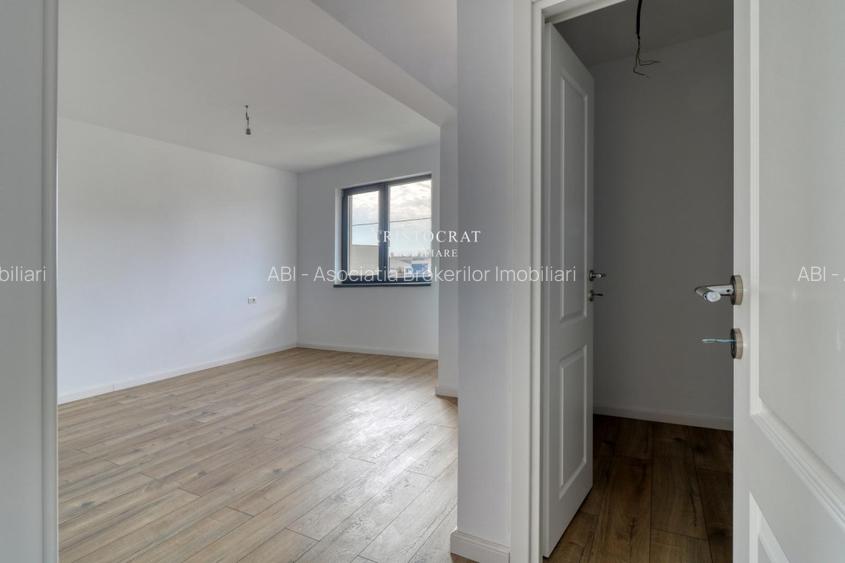 Vila 5 camere cu garaj langa Paradisul Verde - 22