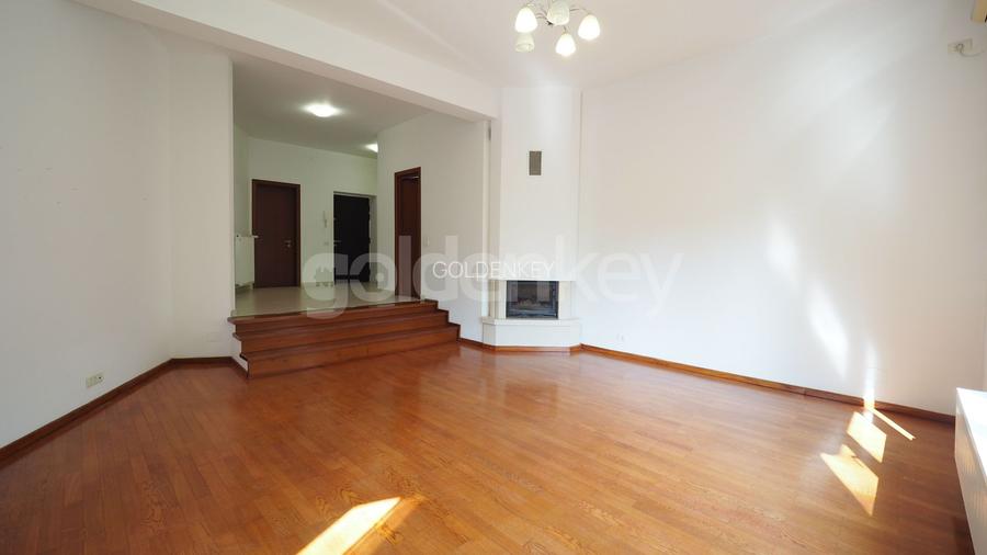 Vila cu 7 camere in complex rezidential - 4