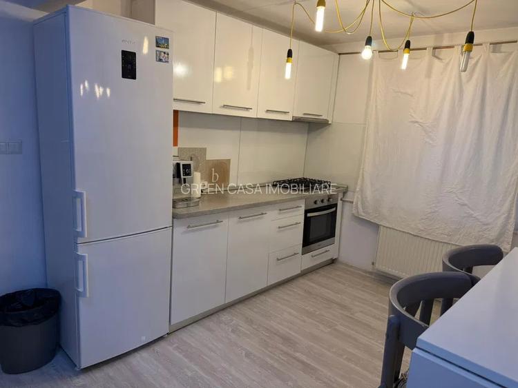 Apartament 2 camere ,de  60mp zona : Baciu - 3