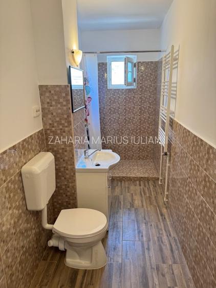 Apartament 3 camere si 2 bai de vanzare, str. Calugareni, Bacau-NORD - 9
