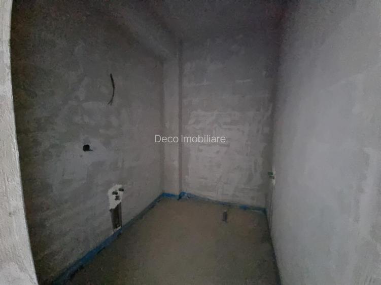 Apartament 3 camere finalizat, 69 mp cu balcon 4 mp, zona Vivo - 7