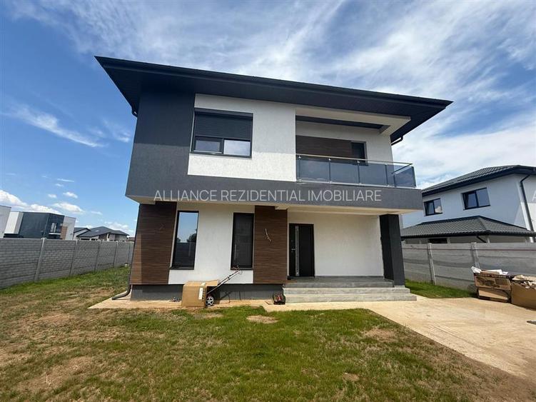 Casa individuala P+1E ~ 5 camere 3 bai + dressing ~ teren 470mp - 7