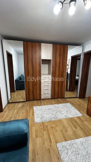 Închiriez Ap..2 camere Podu Roș,  Aleea Rozelor et.1  - 16