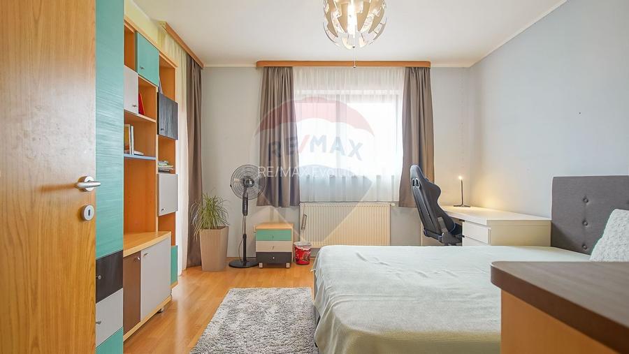 Casă spațioasă și elegantă, teren 1547 mp în Stupini – Comision 0 - 25