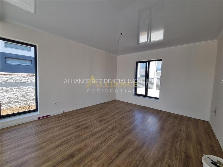 Casa individuala - 5 camere - 2 bai - beci - teren 376mp - beci - 2