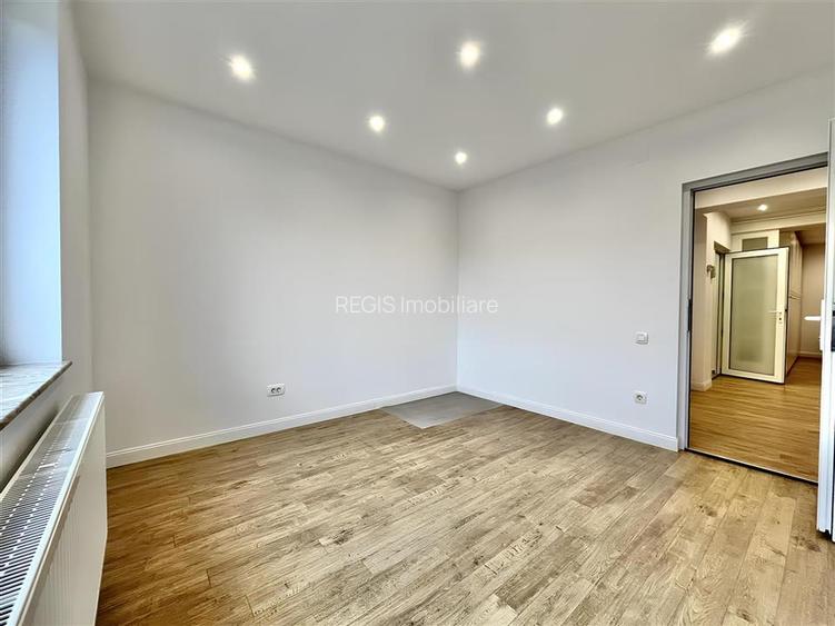 Apartament Decomandat Central cu 3 Camere potrivit unei S.C. - 10