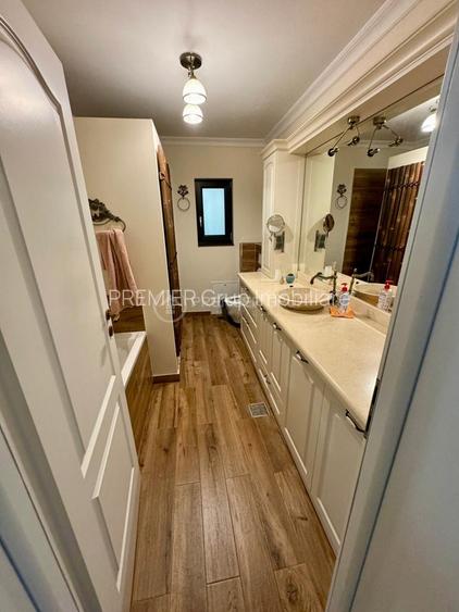 Vilă 3 camere 150mp 2 băi + Hală 100mp, Miroslava, 2 căi de acces - 8