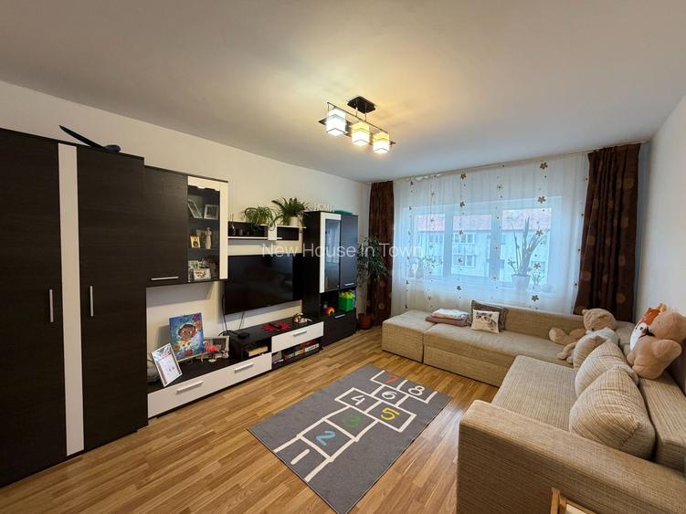 Apartament 2 camere | decomandat | zona Noua - 4