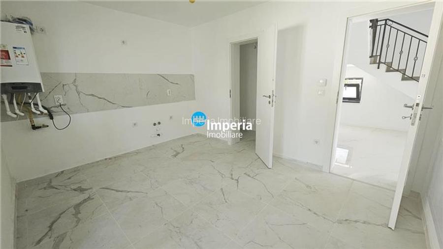 Vila in Bucium – Barnova, teren 480 mp, finisaje la alegere - 2