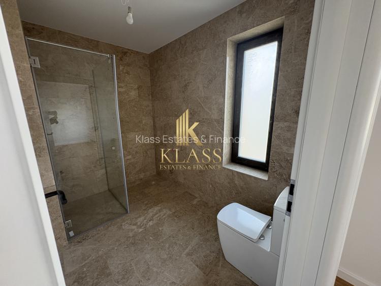 Vila lux tip duplex 5 camere Otopeni de vanzare - 9