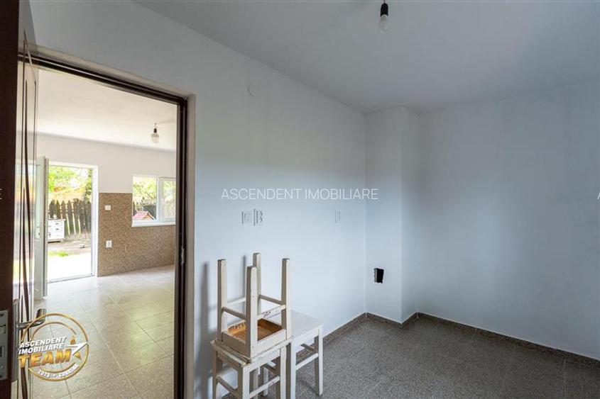 1.200mp teren si casa cu gradina inflorata, aproape de Targu Secuiesc: Belani - 20