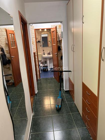 Apartament 2 Camere, Drumul taberei - 7