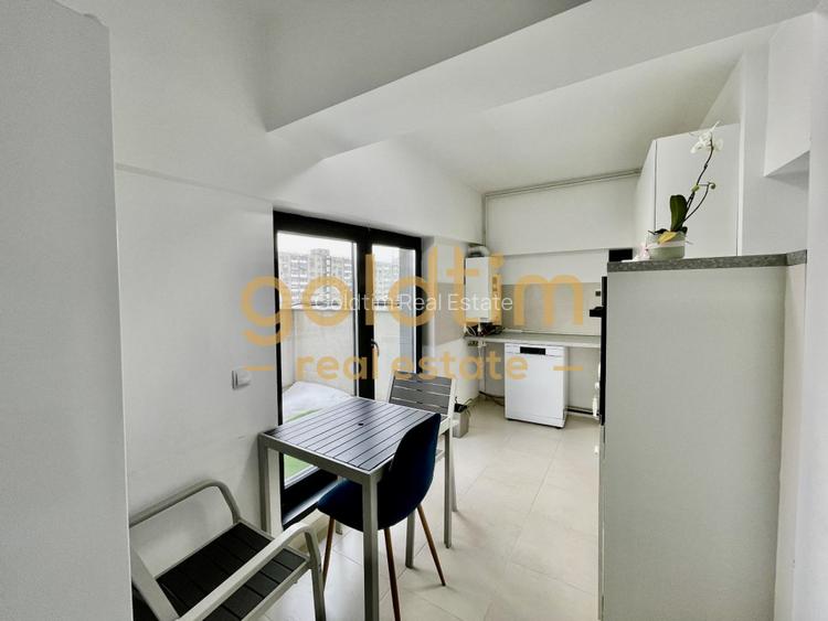 ULTIMUL  ETAJ/LIFT DIRECT/SUPRAFATA GENEROASA/ Trasnformat din 4 camere - 34