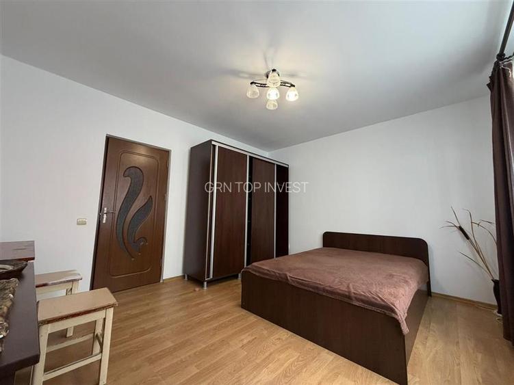 Apartament 2 camere decomandat etaj intermediar zona Turnisor - 4