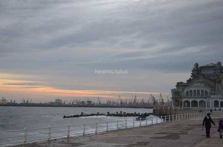 Ultracentral - Portul Tomis  - farul Genovez - 5